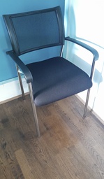 [#B5-67] Black mesh back meeting chair 