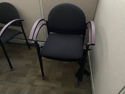 [#B8-47] Black Guest Chair