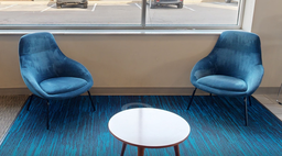 [#B12-5] Blue lounge chair