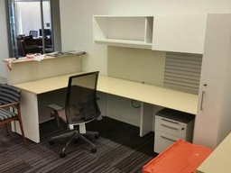 [#A2-18] 10th floor cube (Savita office)