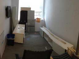 [#E9-122] PRIVATE OFFICE  (10th floor)