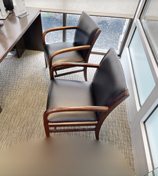 [#B9-3] Black guest chair
