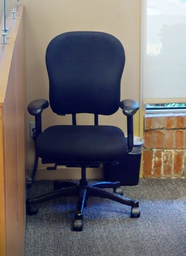 [#B13-3] Task chair, with arms