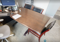 [#L1-10] Small conference table