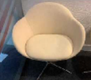 [#B12-9] AC Forster Armchair
Beige fabric upholstery
5-Star chromed base on castors