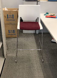 [#B4-12] Haworth Very Wire Stacker Stool
White plastic seat &amp; back shell
Dark red seat cushion