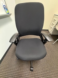 [#B13-12] Leap V2 Task Chair