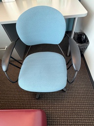 [#B13-19] Task Chair