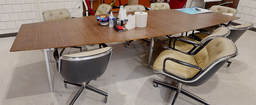 [#C6-14] Conference table