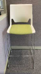 [#B1-5] Haworth Very Wire Stacker Stool
White plastic seat &amp; back shell
Light green seat cushion