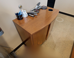 [#D20-9] 2-Door coffee cabinet