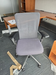 [#B13-22] Task Chair