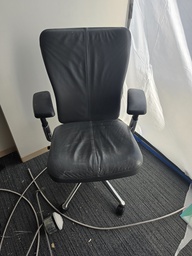 [#B13-25] Task Chair