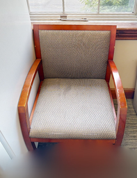 [#B9-5] Tan guest chair