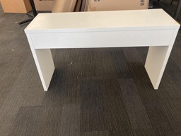 [#E2-pic_062] White credenza/table