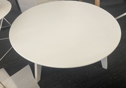 [#C3-pic_101] White coffee table