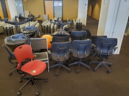 [#B12-2] Chairs w/Casters