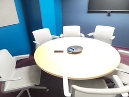 [#C7-4] Conference Table - Round