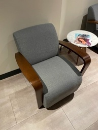 [#B12-12] Grey Lounge Seats
