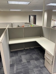 [#A4-77] Steelcase 6' x 6' Workstation
