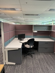 [#A2-4] 96' by 72' Teknion Workstations