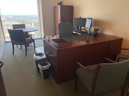 [#E6-27] L-Shaped Desks with Left Returns