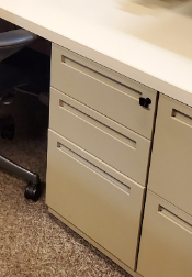 [#D16-152] Pedestal, BBF