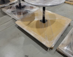 [#00-45] Tall Square Table