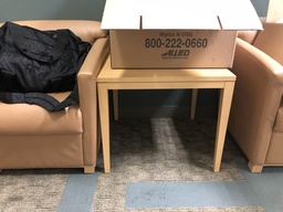 [#C11-21] Small End Table (2'x2')