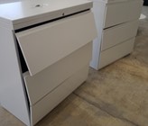 [#D8-20] White Lateral Filing Cabinet (3 Drawers)