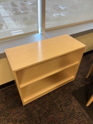 [#D1-29] Maple two shelf bookcase