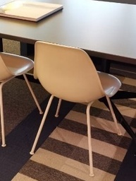 [#B8-4] HM Eames Chairs Green and Tan/
Sillas HM Eames verde y tostado