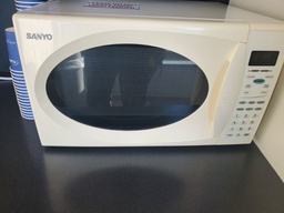 [#G8-391] Microwave, Sanyo
