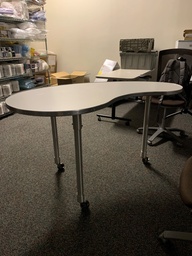 [#C20-59] Training Table - w/ Casters