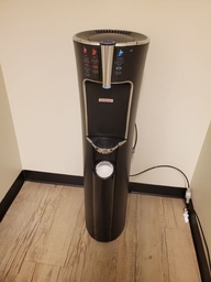 [#00-445] Water Dispenser