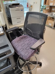 [#B1-100] Moble Stool