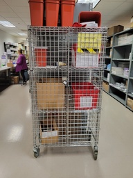 [#D25-71] Wire cage Lockable