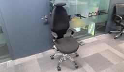 [#B13-137] TASK CHAIR