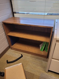 [#D2-img35] Small Bookcase
