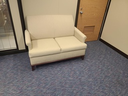 [#B6-12] Causeuse - 52" de large x 32" de profondeur x 3' de haut