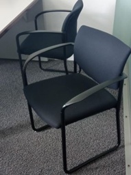 [#B8-146] Sled chair, black | Silla trineo, negro