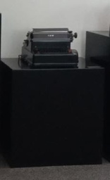 [#C11-249] Pedestal, black | Pedestal, negro