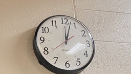 [#I4-33] Clock