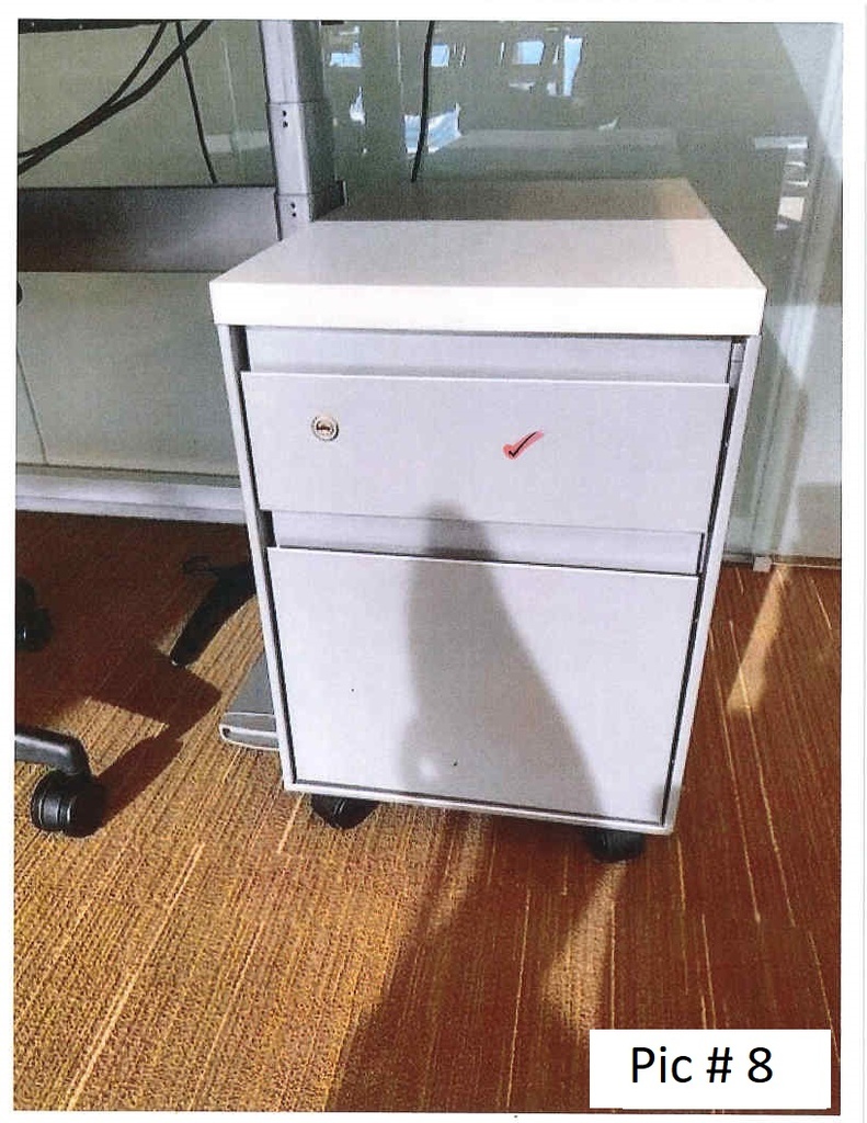 Pedestal - Metal