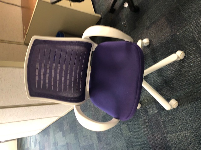 Task chair