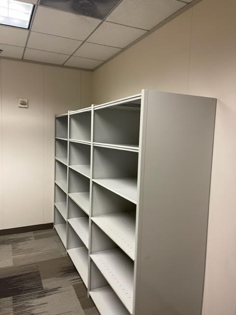 KNOCKDOWN SHARED SHELVING UNITS