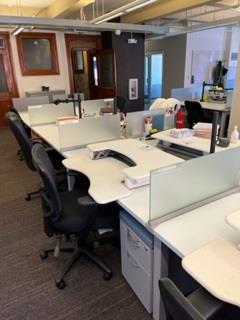 Benching Station 30"W X 60"L 