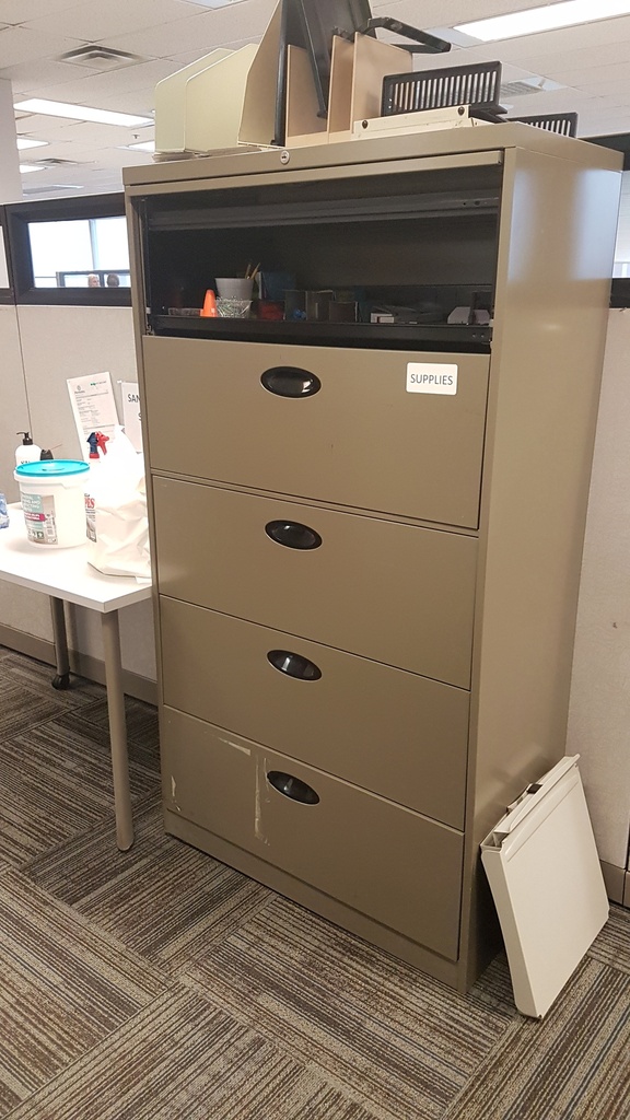Filing Cabinet 5 drawers - Metal