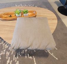 Pillow, grey