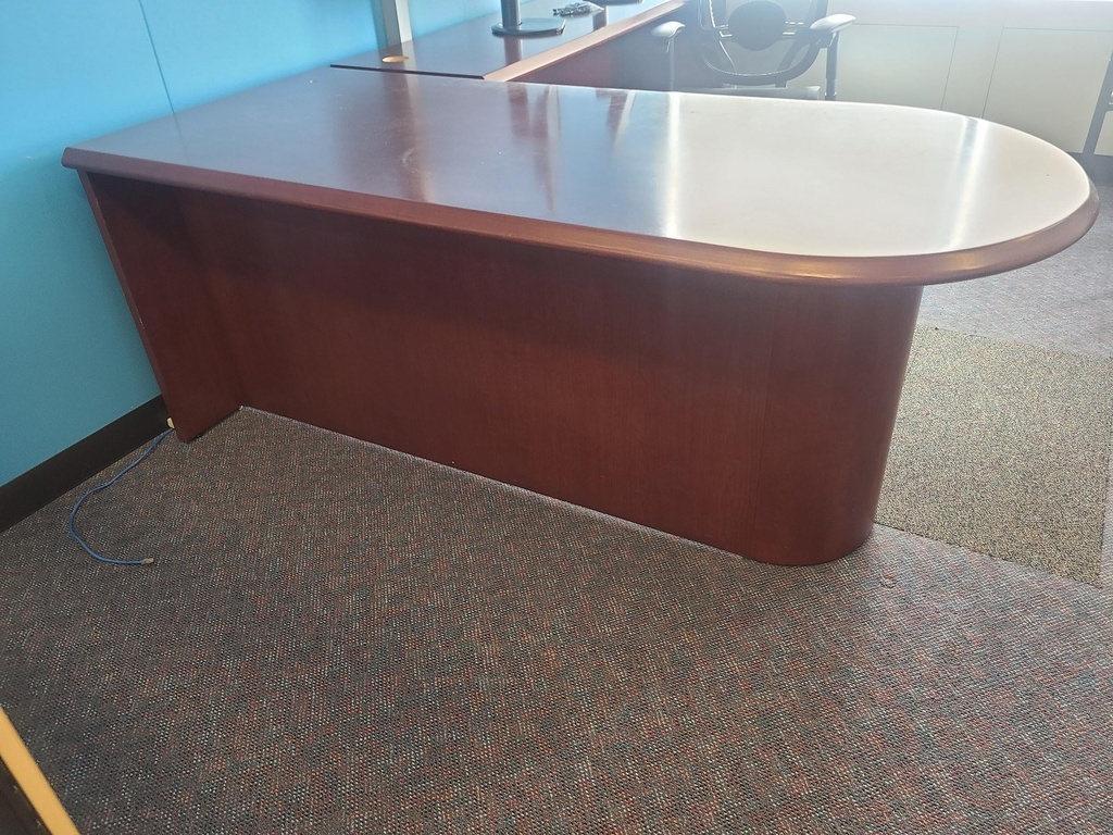L shaped desk - 72x32x29